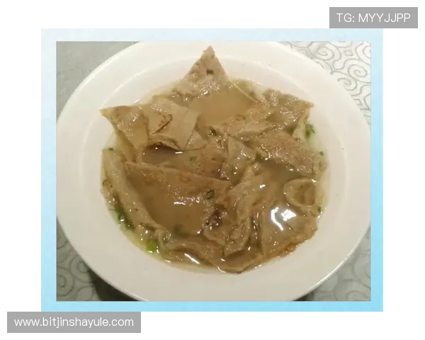 澳门凱旋門廣場周边美食指南：品尝地道葡式美食的绝佳选择